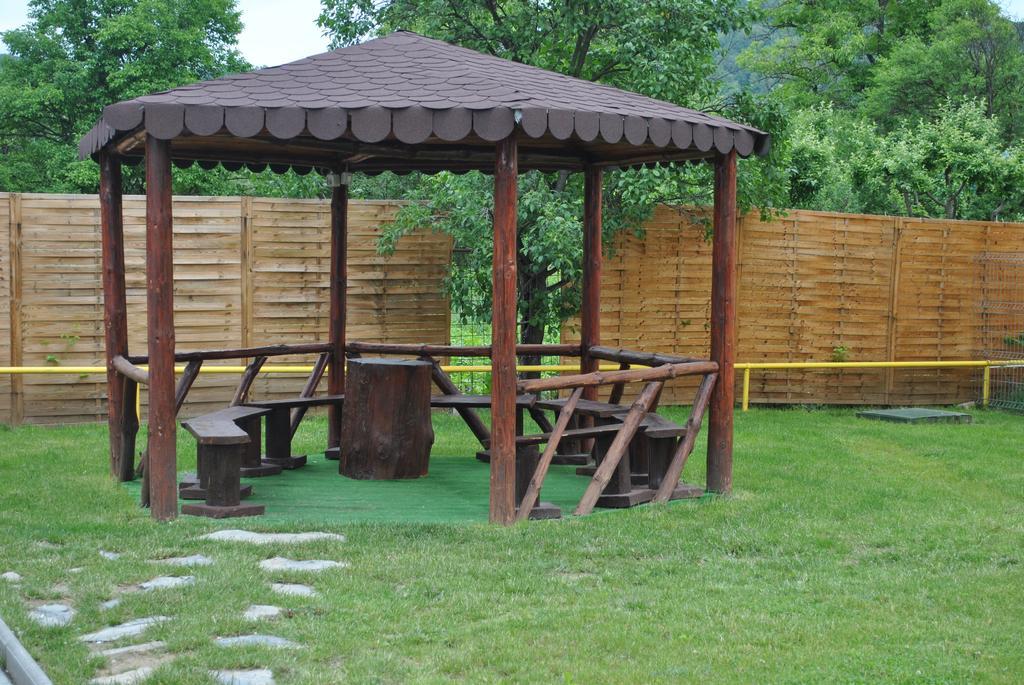 Vila Veche Хацег Экстерьер фото